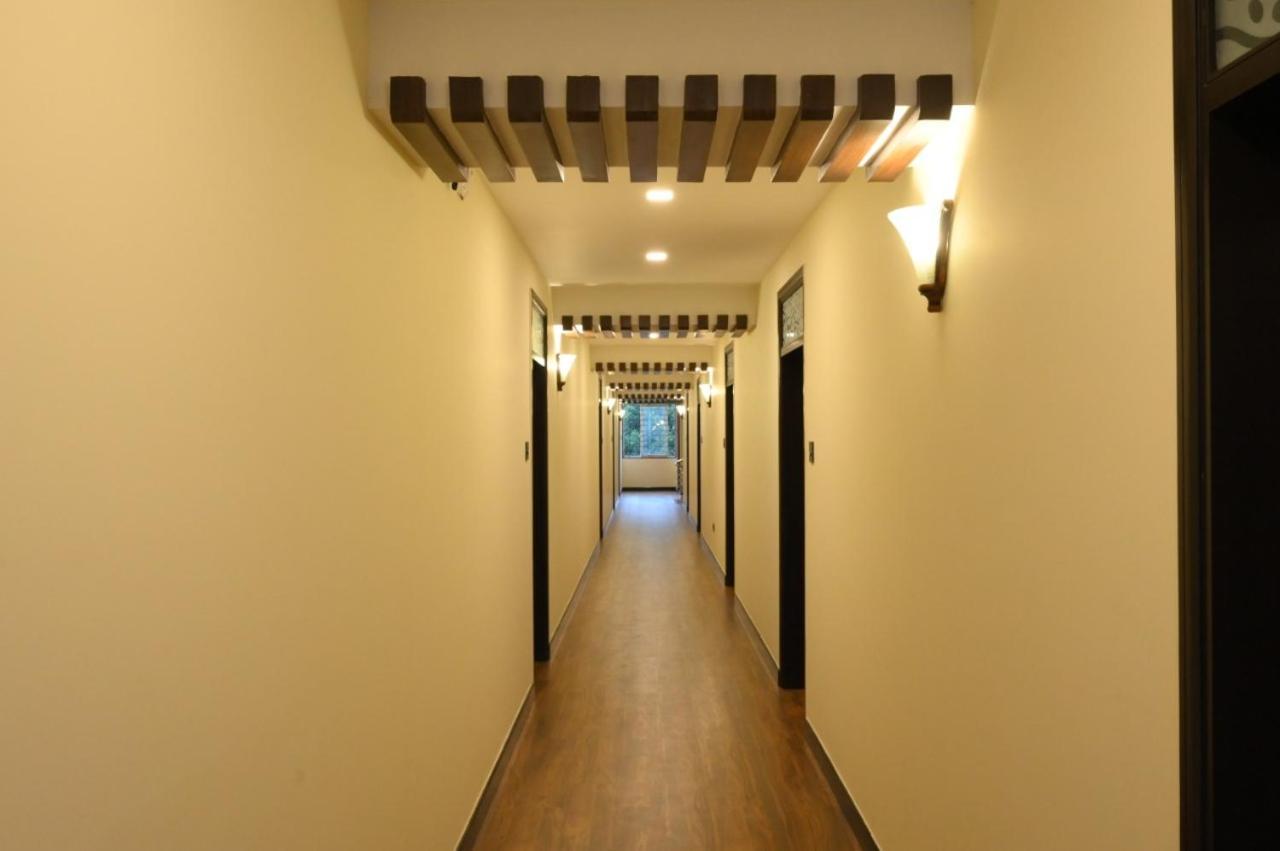 Meenakshi Inn Удупи Екстериор снимка