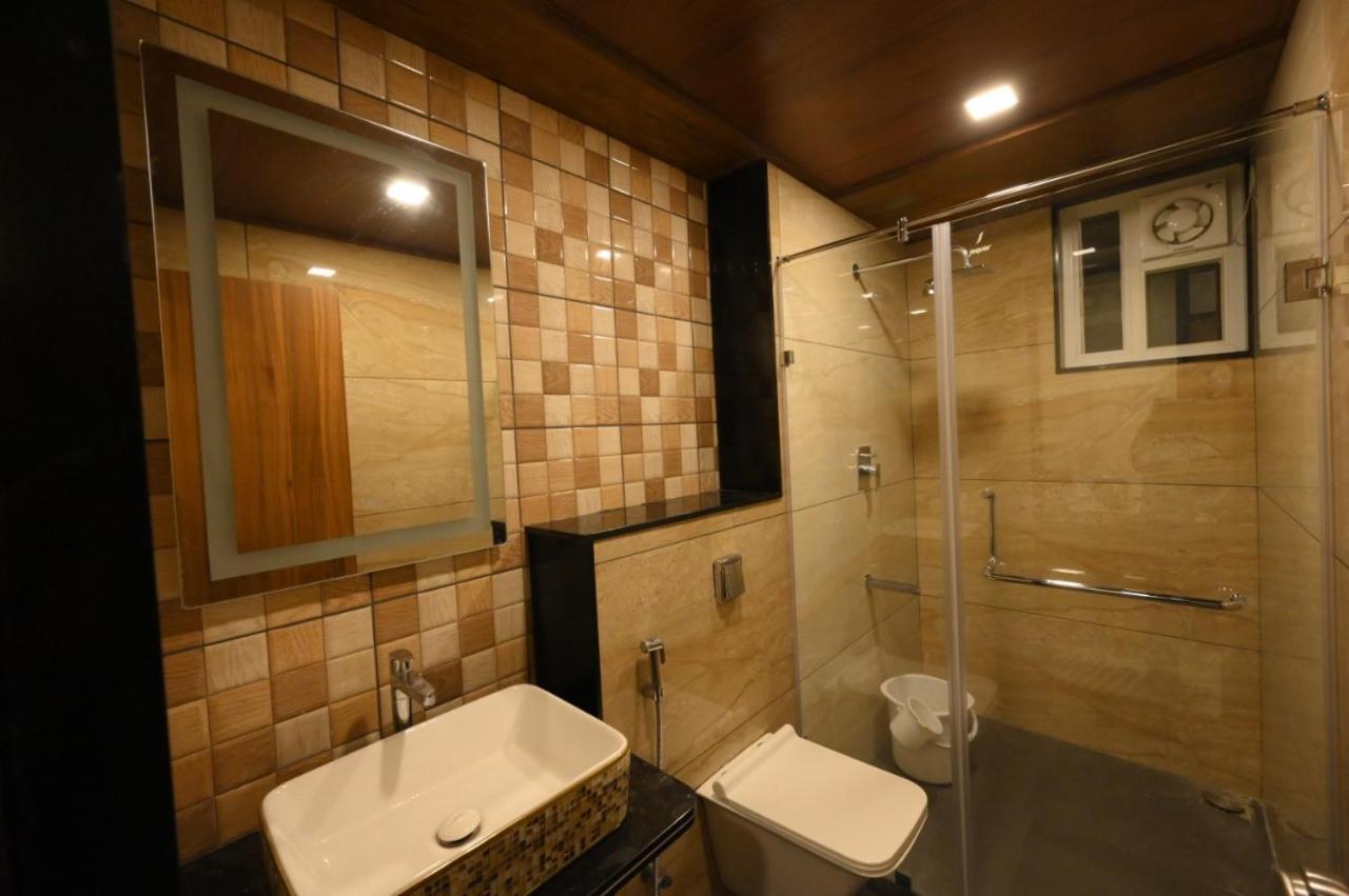 Meenakshi Inn Удупи Екстериор снимка