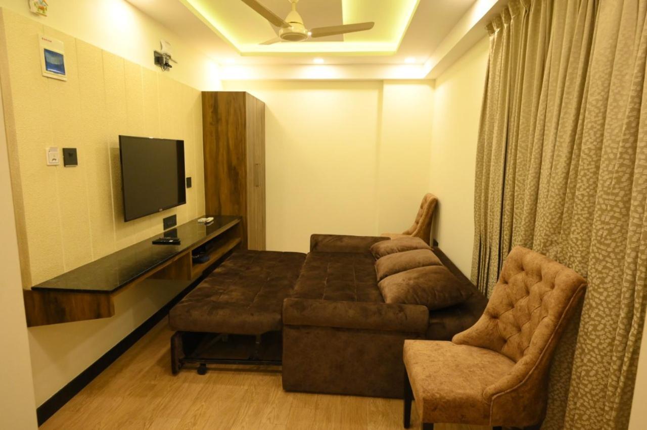 Meenakshi Inn Удупи Екстериор снимка